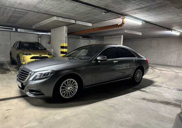 Mercedes-Benz Klasa S cena 164697 przebieg: 225000, rok produkcji 2016 z Kielce małe 497